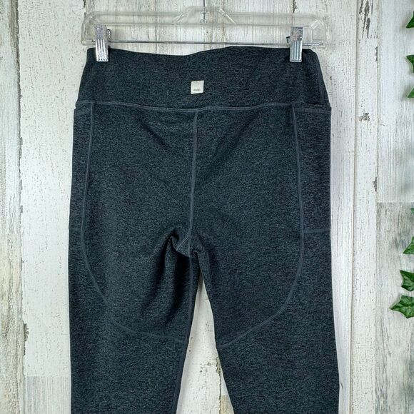 Vuori Pants Women's Medium Gray Charcoal Elevation Leggings - Picture 4 of 7